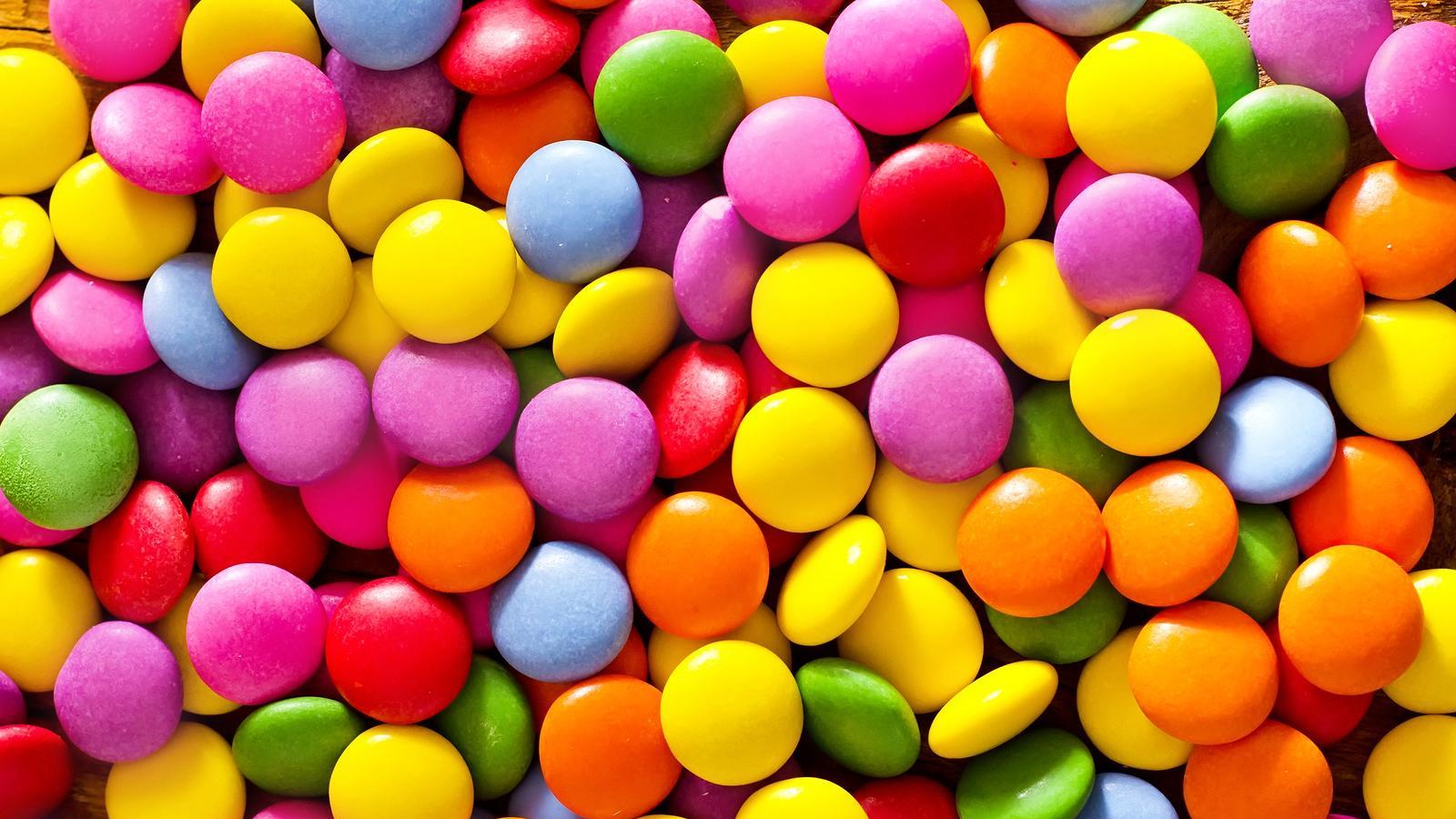 „E“ Farbstoffe machen die Lebensmittel farbiger